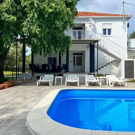 Apartments Mia Бибинє Екстер'єр фото