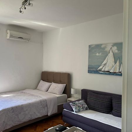 Apartments Mia Бибинє Екстер'єр фото