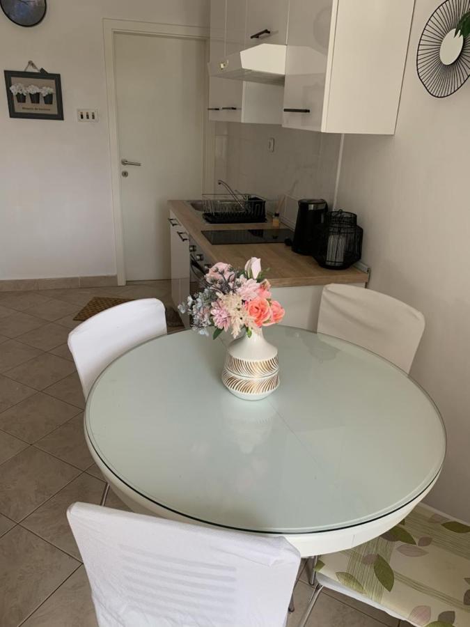 Apartments Mia Бибинє Екстер'єр фото