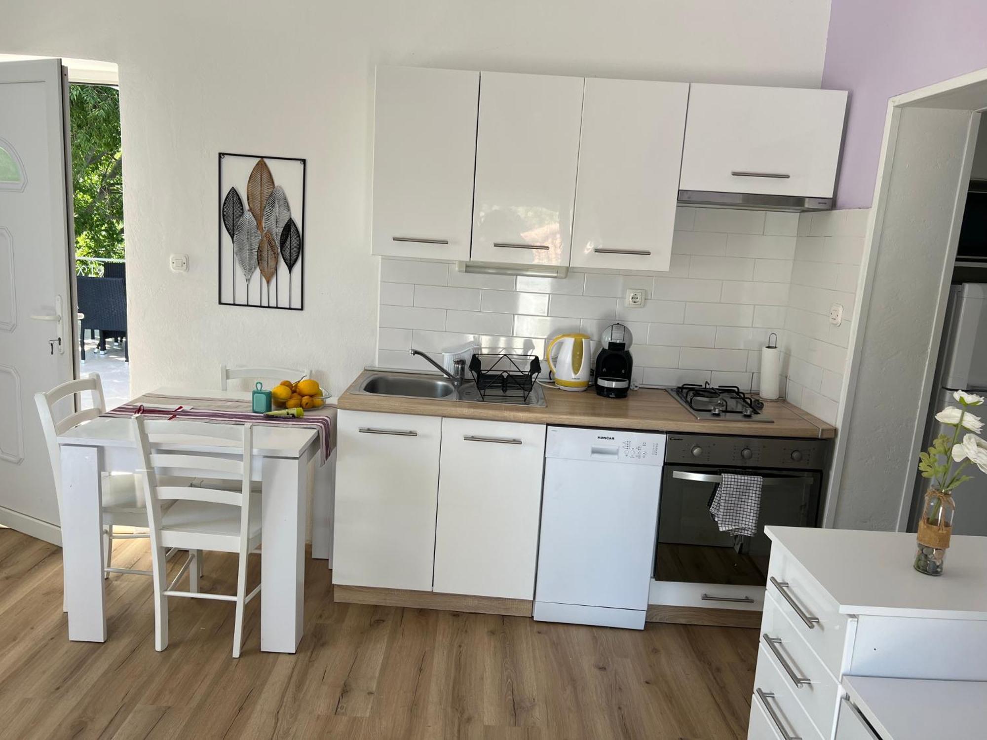 Apartments Mia Бибинє Екстер'єр фото